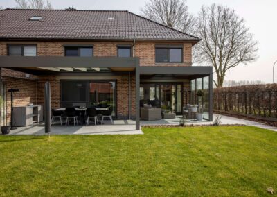 CSS Outdoor Living: Pergola Stricta