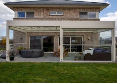 CSS Outdoor Living: Pergola Stricta