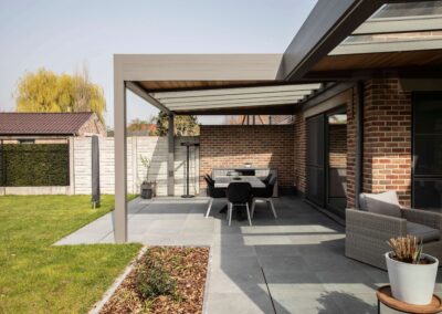 CSS Outdoor Living: Pergola Stricta