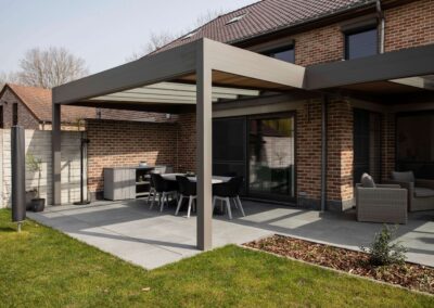 CSS Outdoor Living: Pergola Stricta